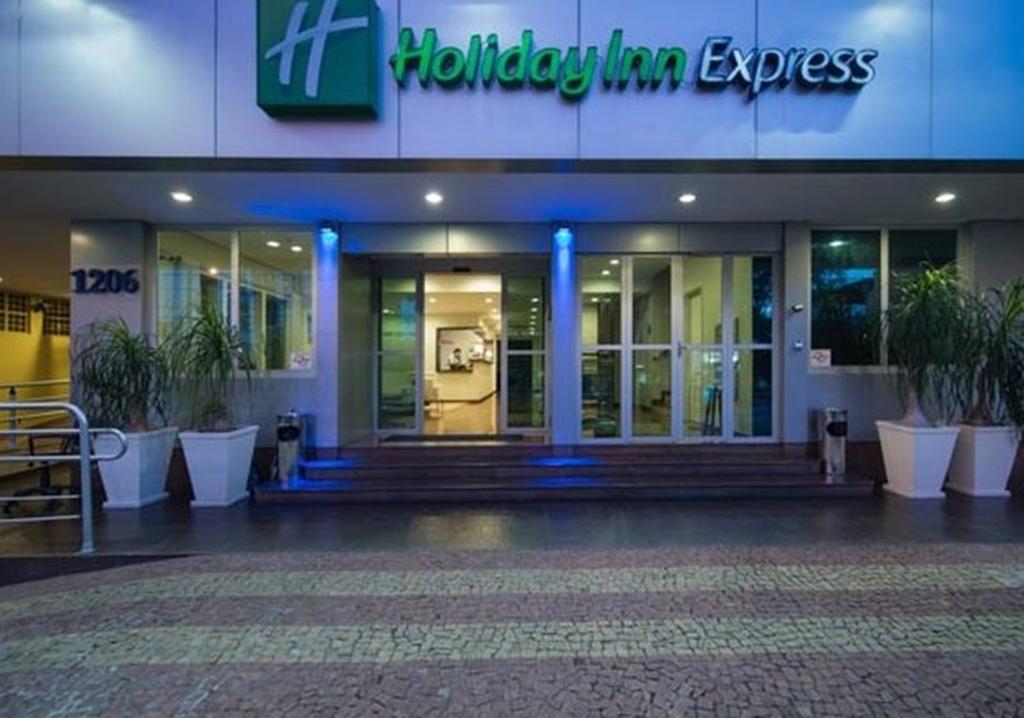 Holiday Inn Express Avenida Sumare Sao Paulo Dış mekan fotoğraf