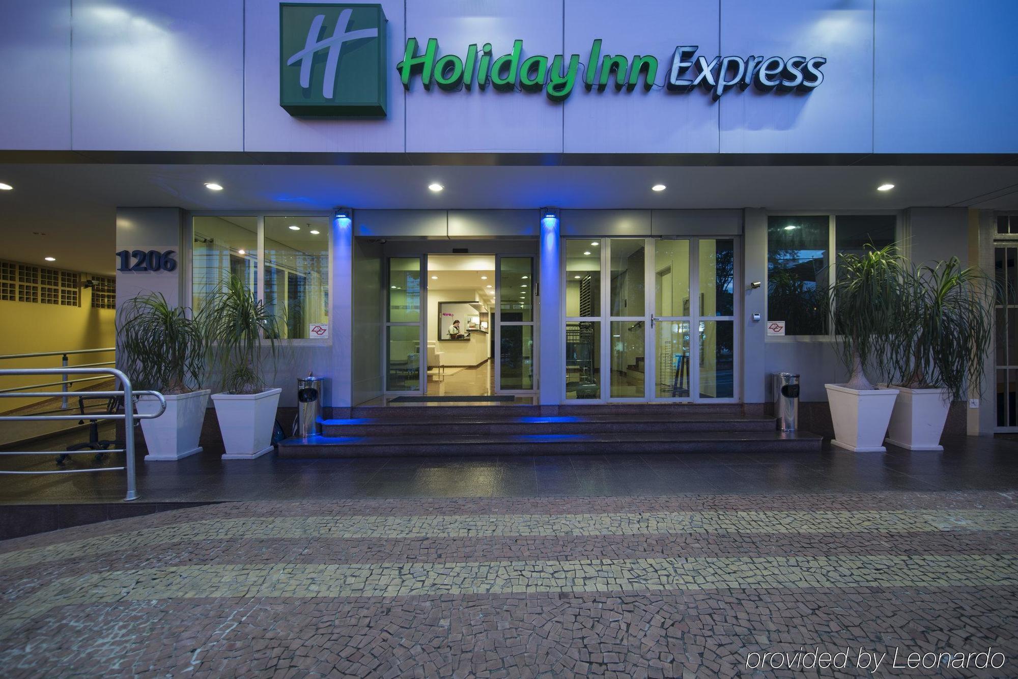 Holiday Inn Express Avenida Sumare Sao Paulo Dış mekan fotoğraf