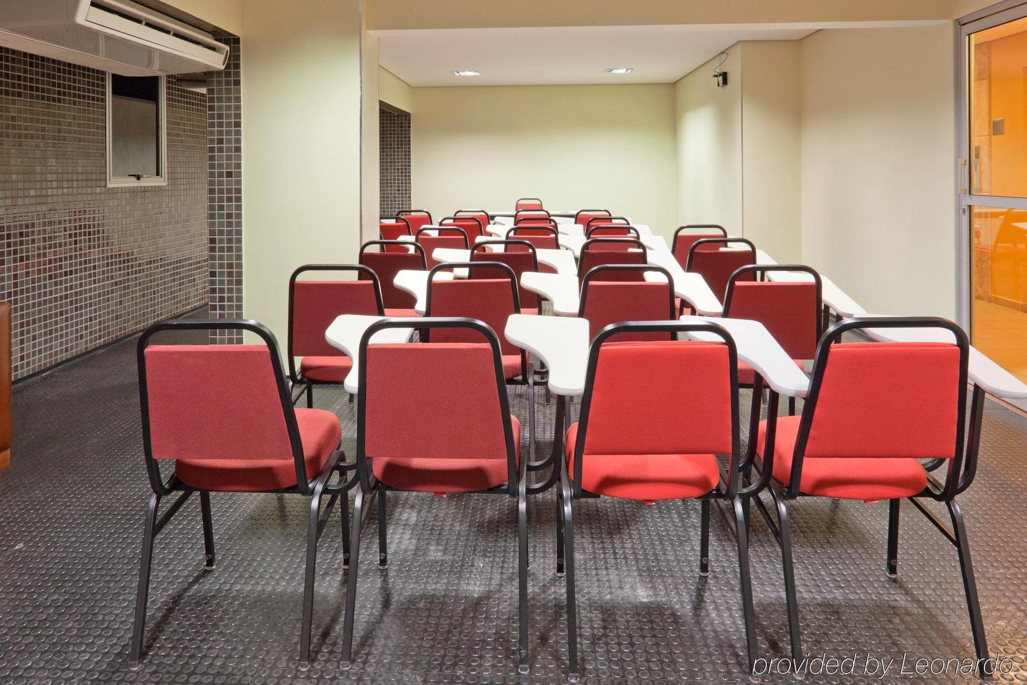 Holiday Inn Express Avenida Sumare Sao Paulo Konforlar fotoğraf