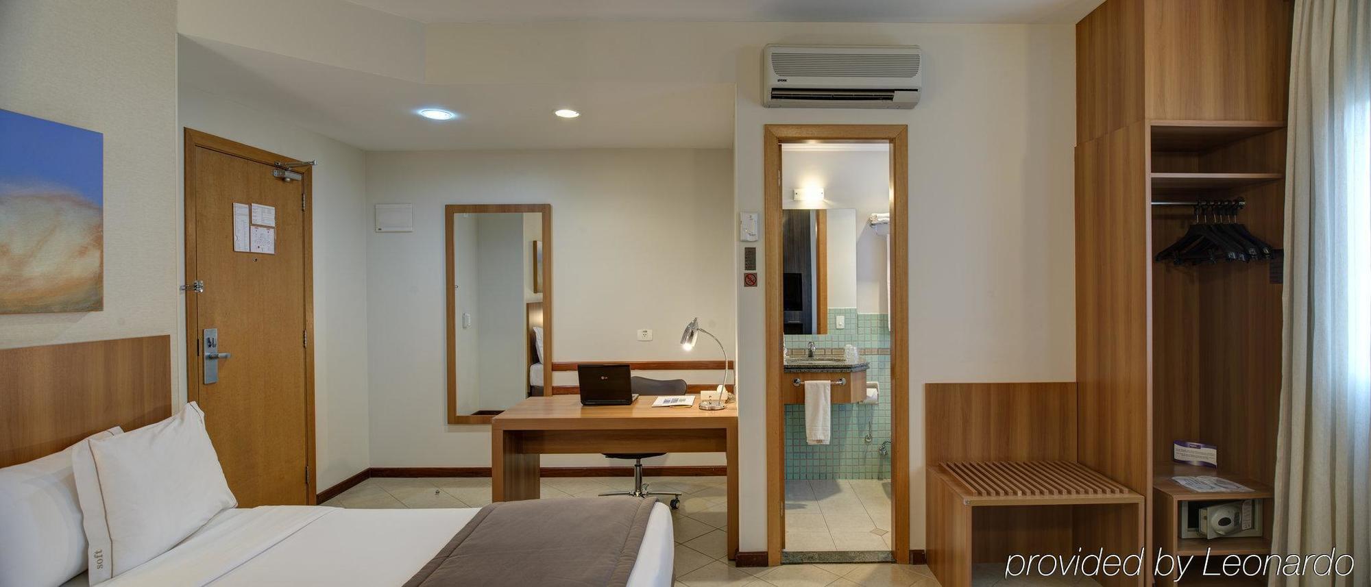 Holiday Inn Express Avenida Sumare Sao Paulo Dış mekan fotoğraf