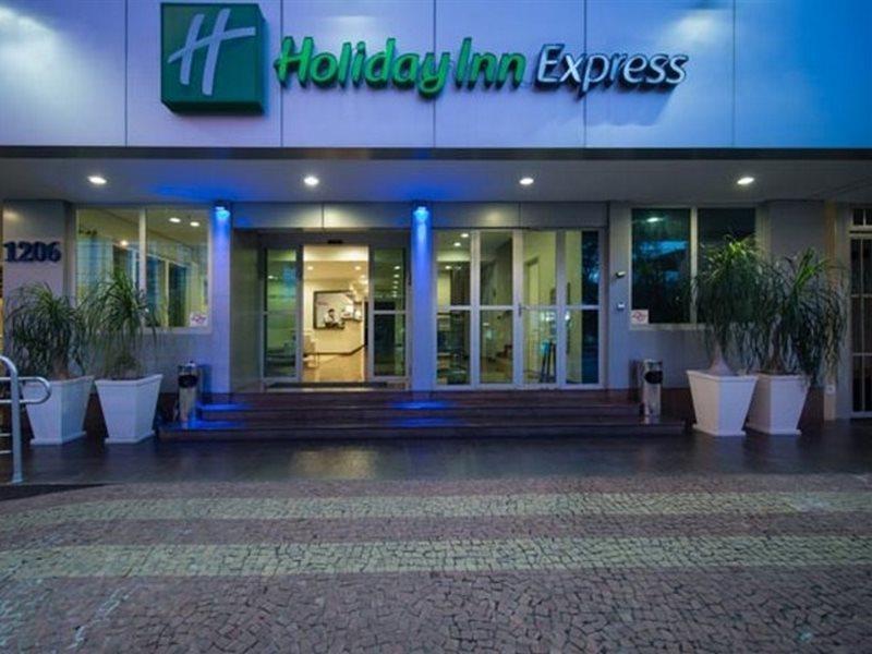 Holiday Inn Express Avenida Sumare Sao Paulo Dış mekan fotoğraf